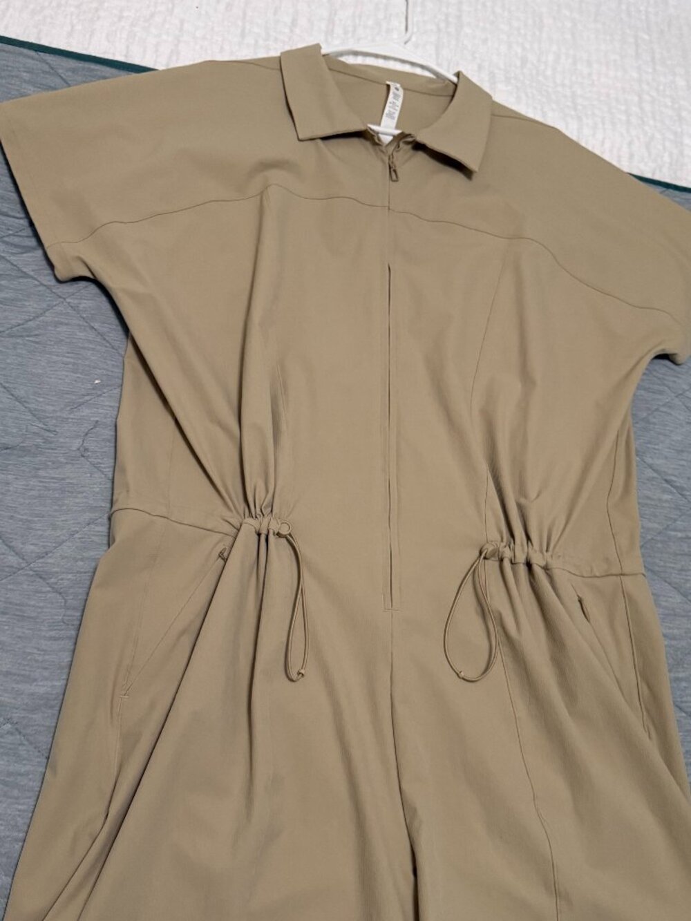 Womens Athleta Topspin Dress Tan Sz 12 EUC